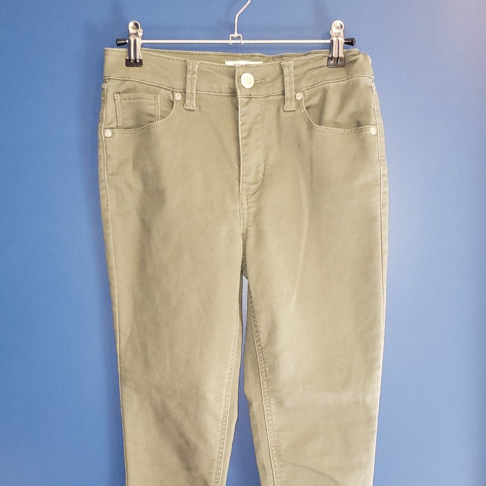Mudd Girls Army Green Stretchy Jean 14